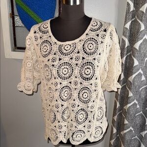 Solitaire Crochet Puff Sleeve Top SZ Medium